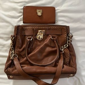 Used Michael kors tote bag and wallet
